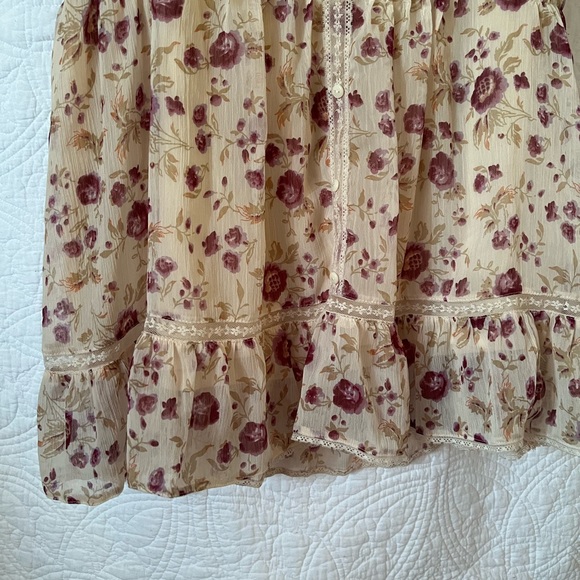 Decree Tank Too - Picture 3 of 8